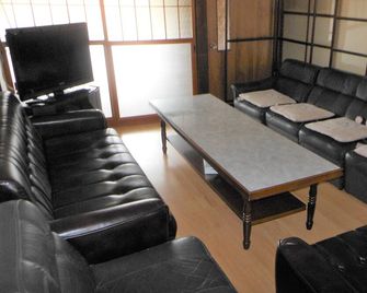 Why not relax in a country house - Maniwa - Living room
