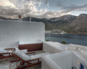 Delfini - Kamares - Balcone