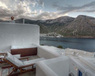 Delfini - Kamares - Balcony