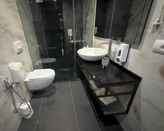Hotel Olive - Vlora - Bad