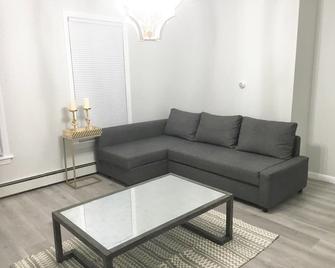 New Chic Home Close To Boston - Washer Dryer & Parking - Marlborough - Olohuone