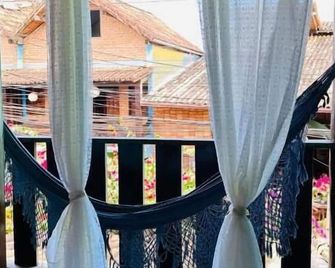 Pousada Pura vida - איטקארה (אילוז-איטבונה) - מרפסת