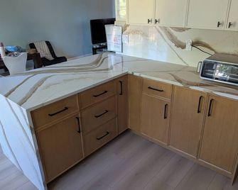 Private 1-bd, 1bh, Shared living and kitchen house in San Jose - San Jose