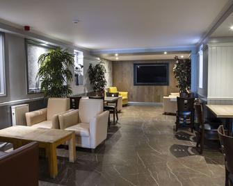 Best Western Manor Hotel - Gravesend - Lounge