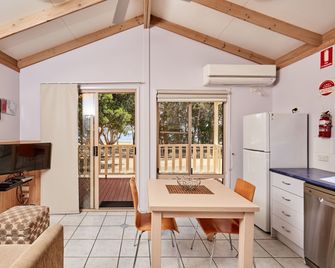 Nrma Canton Beach Holiday Park - Gorokan