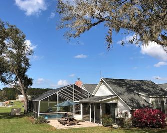 Fly-in place to stay close to The Villages - Fruitland Park - Building