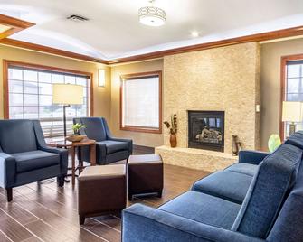 Comfort Inn and Suites Gillette near Campbell Medical Center - Gillette - Sala de estar