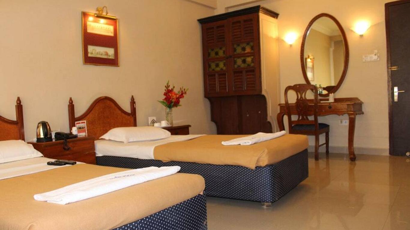 Hotel Pooja International