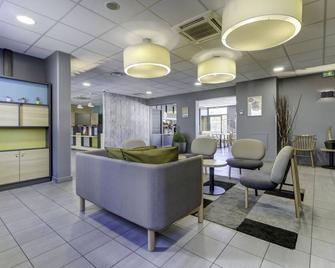 B&B HOTEL Marseille Prado Vélodrome - מרסיי - לובי