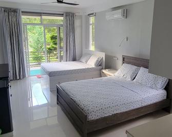 Nestled in a clean and quiet location in Panglao. 5 min away from airport. - Panglao - Habitación