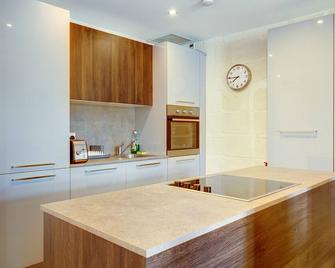 Luxurious 2BR Apartment in Valletta - Valletta - Küche