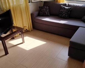 Plaka Beach Resort - Vasilikos - Sala de estar