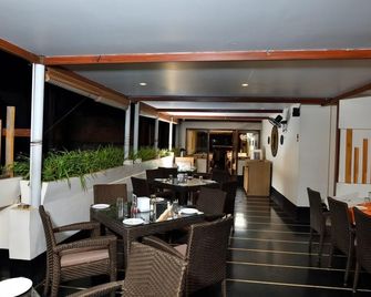 Hotel Western Tower - Belgaum - Restaurant