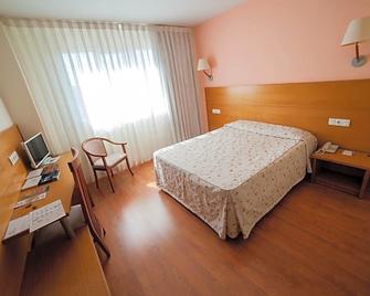 Hotel Torcal - Guadalajara - Bedroom