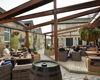 The Woolly Sheep Inn - Skipton - Pátio