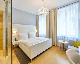 Hotel Ketschauer Hof - Deidesheim - Bedroom