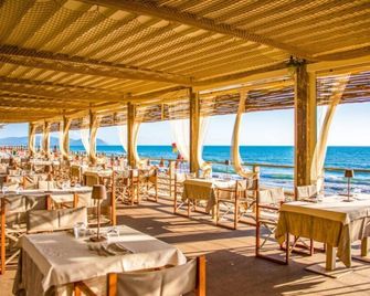 Villetta Large Morellino 6 pax - Piombino - Restaurant