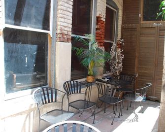 Hostel On 3rd - San Diego - Patio
