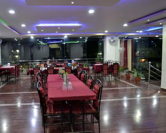 Hotel Saket - Pachmarhi - Restaurant
