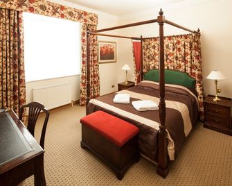 Mercure York Fairfield Manor Hotel - York - Bedroom