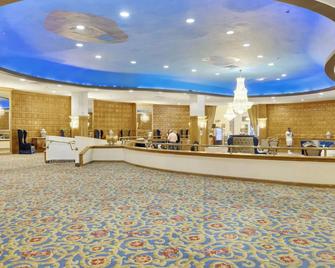 Seastays-Miami Beach Apartments - Miami Beach - Lobby