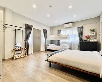 كي 2 جيست هاوس - سنغافورة - غرفة نوم