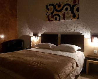 Hotel & Restaurant le Saint Jean - Cargèse - Bedroom