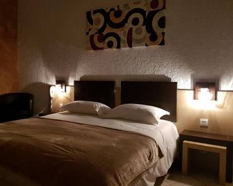Hotel le Saint Jean - Cargèse - Schlafzimmer