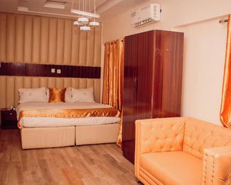 Hotel D Ritz - Oshogbo - Bedroom