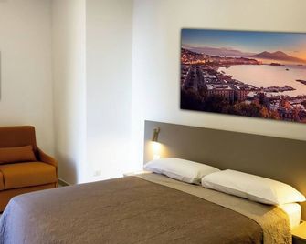 Napoli Centro Suite e Spa - Nápoles - Habitación