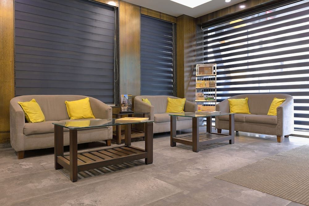 Hotel Sifat International - Surat - Lounge