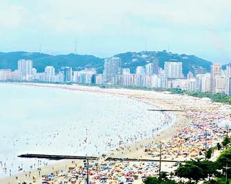 Hotel e Pousada Areia da Praia - São Vicente