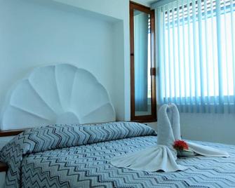 Hotel Aristos Acapulco - Acapulco - Bedroom