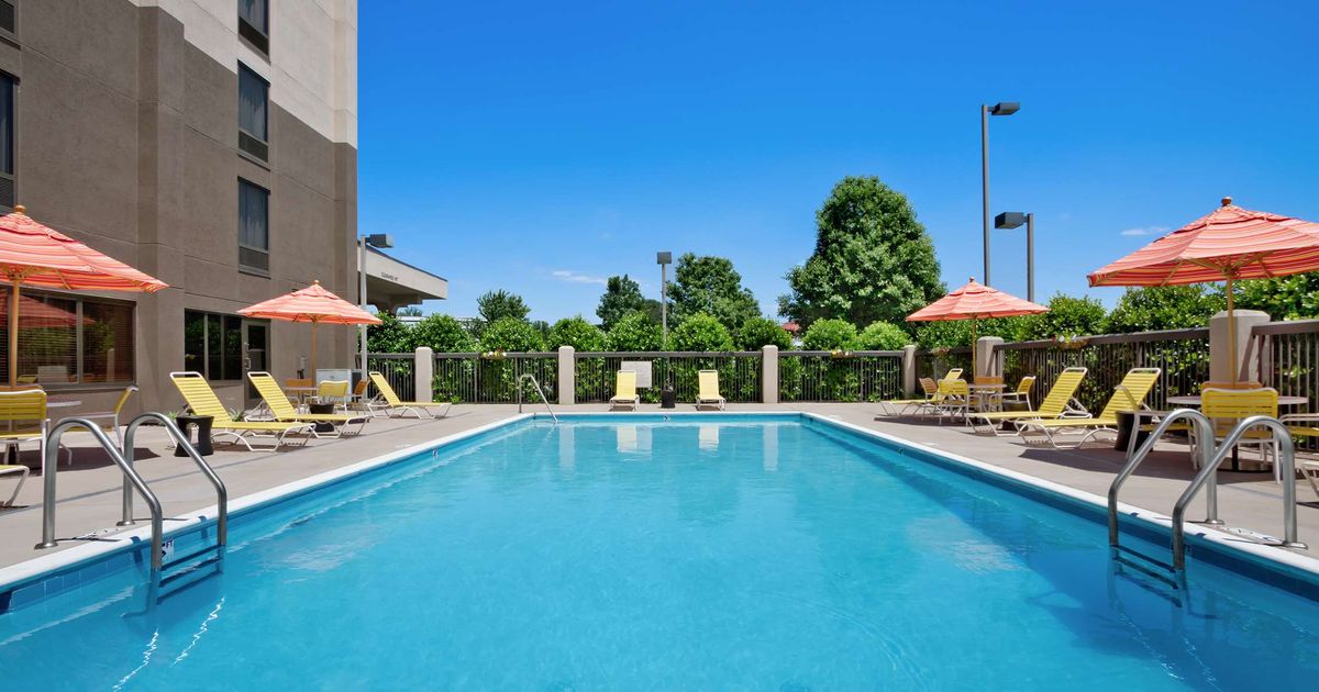 Hampton Inn Lexington Park à partir de 106 €. Hôtels à Lexington Park