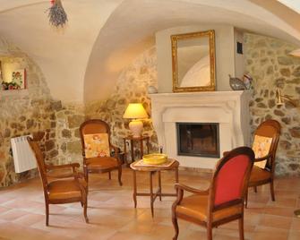 Between Provence And Ardeche Guest House At Mas Chazel Near Uzes And Nîmes - Lussan - Sala de estar