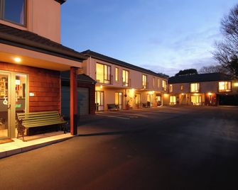 Courtesy Court Motel - כרייסטצ'רץ' - בניין