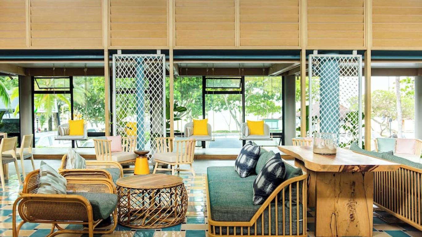 홀리데이 아오낭 비치 리조트 끄라비