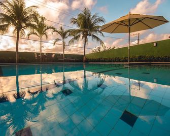 Pousada Villa Maeva Itacimirim - Monte Gordo - Piscine