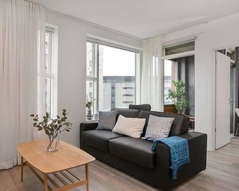 Sif Apartments Reykjavik - 2 Bedrooms with balcony - ريكيافيك - غرفة معيشة