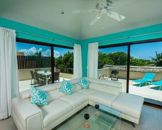 Luxury condo in Puerto Aventuras - Puerto Aventuras - Living room