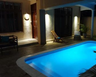 Havanna - Pereybèré - Pool