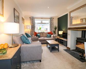 The Corner House - Uttoxeter - Wohnzimmer