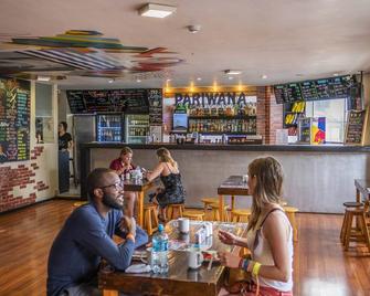 Pariwana Hostel Lima - Lima - Bar