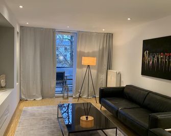 The Apartment Downtown - Mainz - Living room