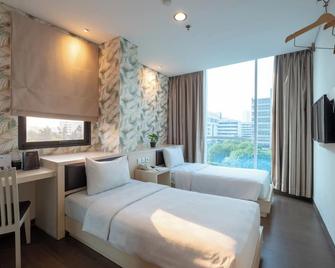Hotel 88 Grogol Jakarta By Wh - Jakarta - Soverom