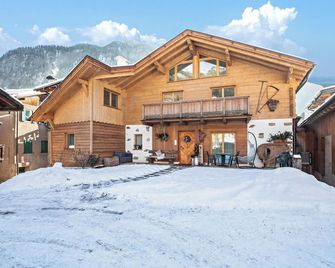 Chalet Osmar Suite 2 - Campitello di Fassa - Edificio