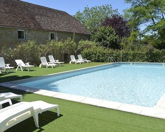 Gite Autoire - close to Rocamadour and Gouffre de Padirac - Thégra - Pool