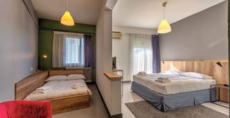 Alexios Hotel - איואנינה - חדר שינה