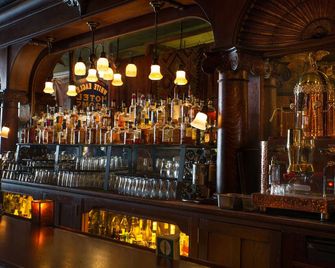 Mcmenamins White Eagle - פורטלנד - בר