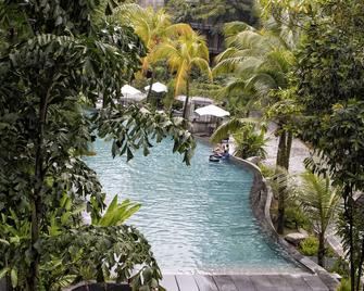 Siloso Beach Resort, Sentosa - Singapore - Pool